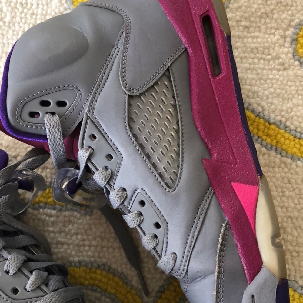💜Girl’s Air Jordan 5 Retro💜 Sz 7Y - Picture 4 of 8